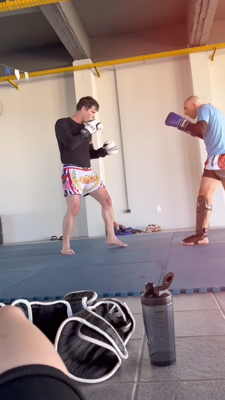 Área Fourteen Academia